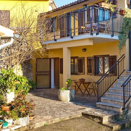 Apartments Redenta Tar-Vabriga 外观 照片