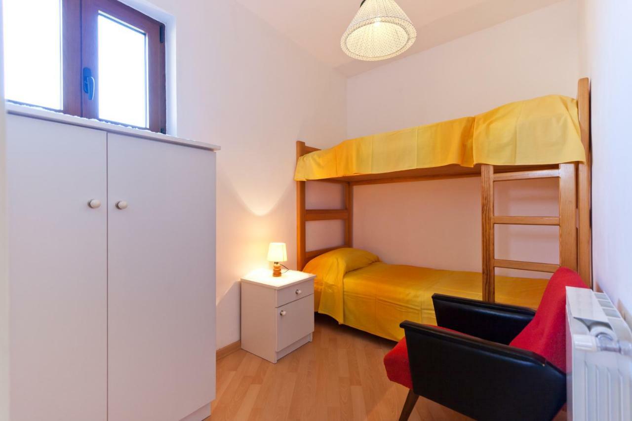 Apartments Redenta Tar-Vabriga 外观 照片